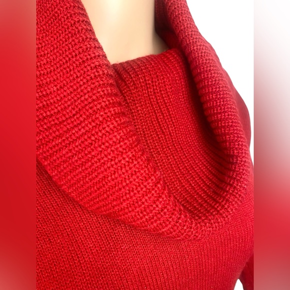 Forever 21 Red Cowlneck Long Sleeve Women’s Sweater Slim Fit Size Small - Picture 7 of 10